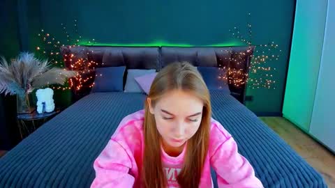 Milla online show from 30, 11, 2025