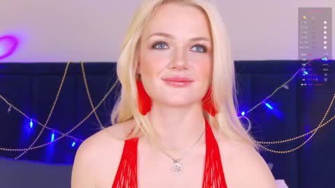 Snapshot of milademies chatting on 21, 12, 2024 Miss Cutie online show from 21, 12, 2024