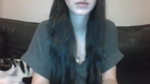 MilaGabor online show from 2, 12, 2025