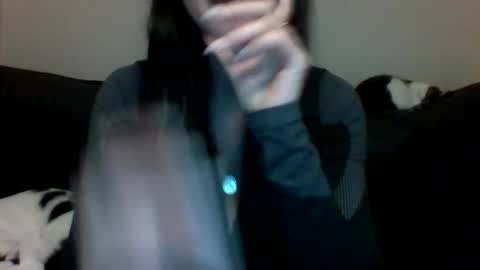 MilaGabor online show from 4, 12, 2025