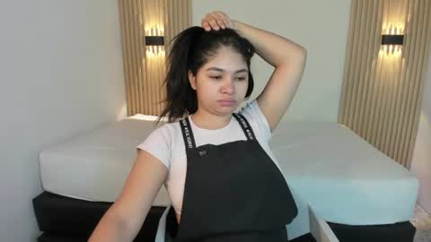 Snapshot of milaheat1 chatting on 28, 7, 2026 milaheat1 online show from 28, 7, 2026