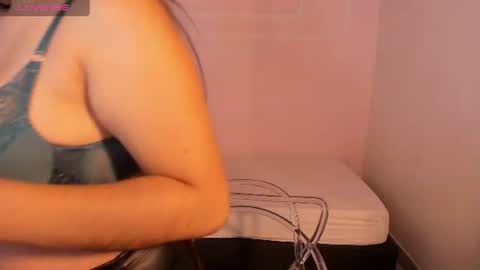 Snapshot of milaheat1 chatting on 1, 8, 2026 milaheat1 online show from 1, 8, 2026