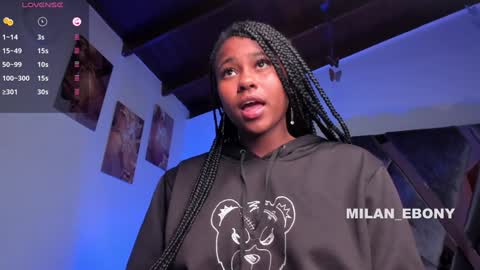 Snapshot of milan_ebony chatting on 6, 1, 2025 Milan online show from 6, 1, 2025