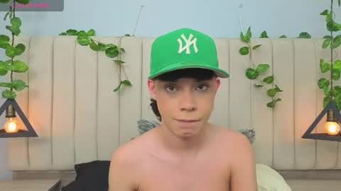 Snapshot of milan_zapata chatting on 8, 5, 2026 MILAN online show from 8, 5, 2026
