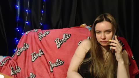 Snapshot of milana696969 chatting on 18, 6, 2026 MilAna online show from 18, 6, 2026