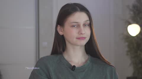 Milana   online show from 26, 1, 2025