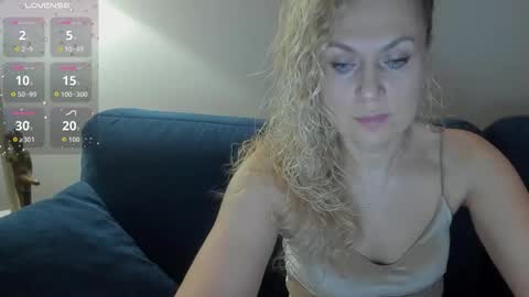 milanna_x online show from 27, 11, 2025