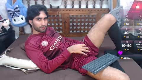 milanzaire online show from 12, 3, 2025