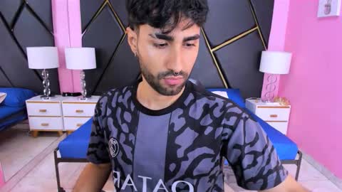 milanzaire online show from 30, 10, 2025