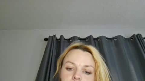 Wetbby00 online show from 8, 1, 2026