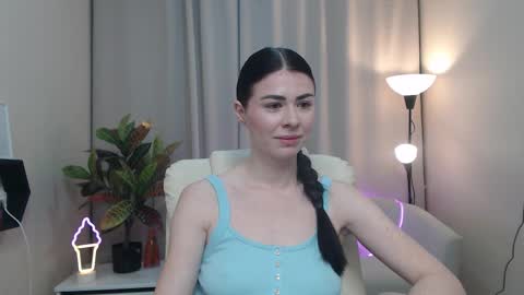 milasecretsss online show from 16, 2, 2026