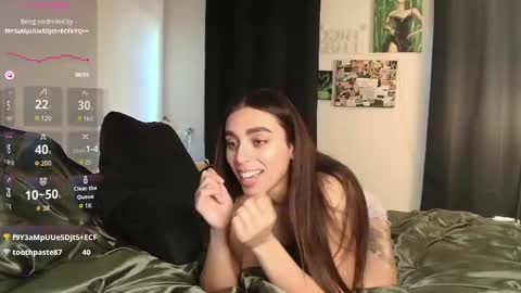 Mila online show from 11, 3, 2026