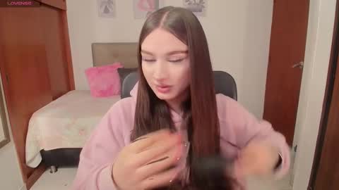 Miley online show from 27, 10, 2025