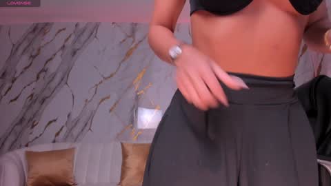 Miley Cruz  IG miley model23 online show from 7, 2, 2025