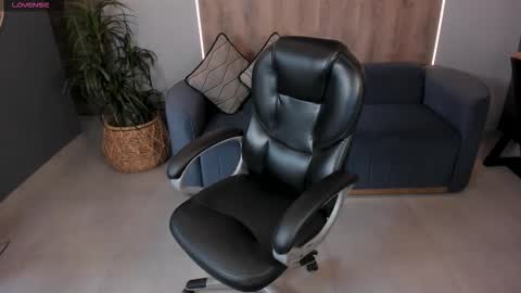 Miley Cruz  IG miley model23 online show from 4, 10, 2025