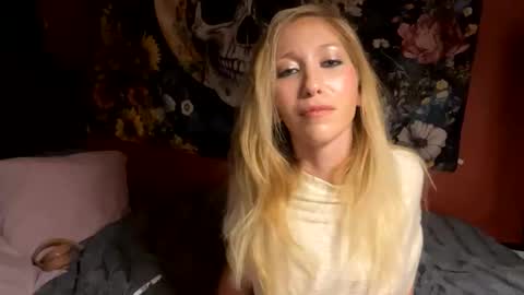 milf4everjenna online show from 25, 2, 2026