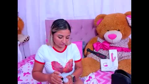 Antonella online show from 28, 5, 2026