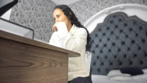 milf_march online show from 7, 4, 2026