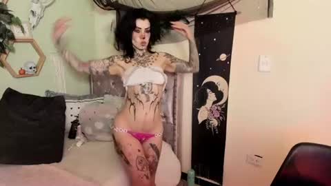 Snapshot of milf_onlyseduction chatting on 1, 7, 2026 Isabella online show from 1, 7, 2026