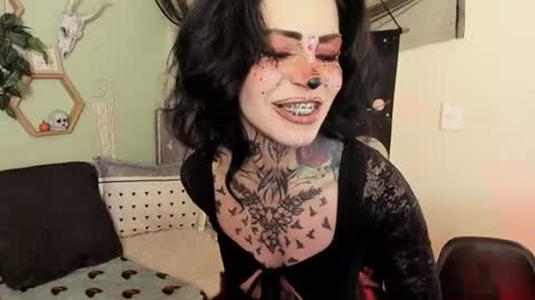 Snapshot of milf_onlyseduction chatting on 2, 7, 2026 Isabella online show from 2, 7, 2026