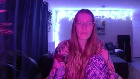 Milf Tara36 online show from 26, 2, 2025