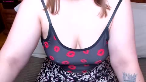 Snapshot of milfdeaa chatting on 24, 2, 2026 Dea online show from 24, 2, 2026