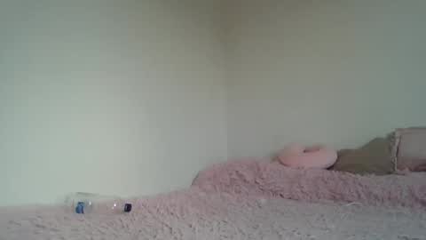 milfevha online show from 23, 3, 2026