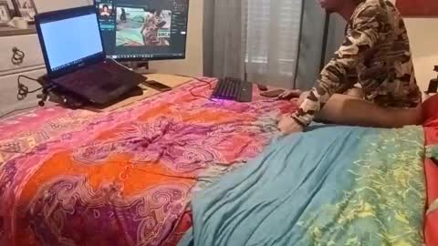 milfnmyyngstudbf online show from 15, 1, 2026