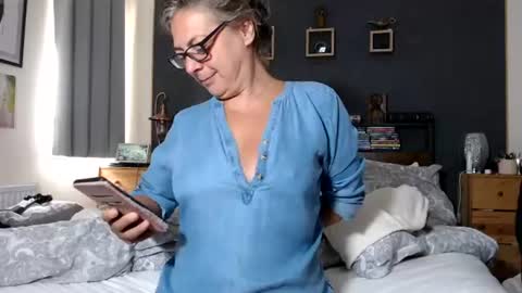 Snapshot of milfyanddaddy chatting on 14, 7, 2026 milfyanddaddy online show from 14, 7, 2026