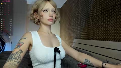 Mila 3 aka Deepthroat World Champion online show from 7, 3, 2026