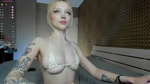 Snapshot of milinamarvelous chatting on 3, 5, 2026 Mila 3 aka Deepthroat World Champion online show from 3, 5, 2026