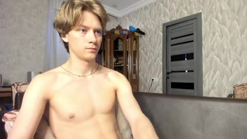 Snapshot of milkiwy chatting on 5, 6, 2026 Isaac online show from 5, 6, 2026