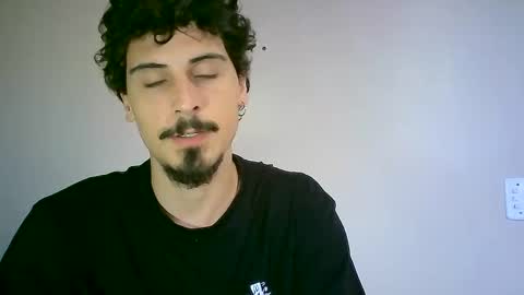 Snapshot of milkoffee chatting on 9, 12, 2024 milkoffee online show from 9, 12, 2024