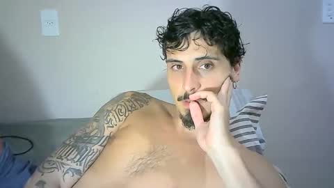 Snapshot of milkoffee chatting on 12, 12, 2024 milkoffee online show from 12, 12, 2024