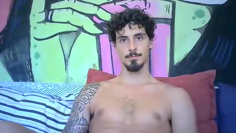 Snapshot of milkoffee chatting on 6, 3, 2025 milkoffee online show from 6, 3, 2025