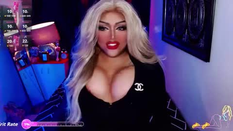 milkshakelavinia online show from 4, 11, 2025