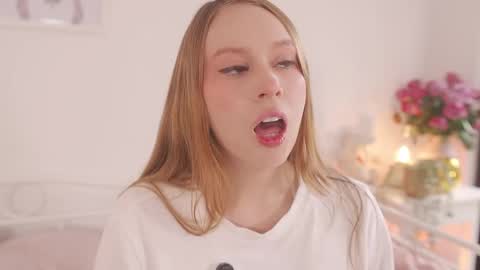 milky_0 online show from 17, 4, 2026