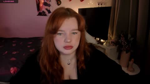 Snapshot of milky_wayx chatting on 2, 1, 2025 Lisa online show from 2, 1, 2025