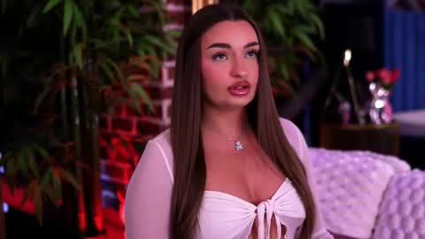 Milla online show from 1, 2, 2026