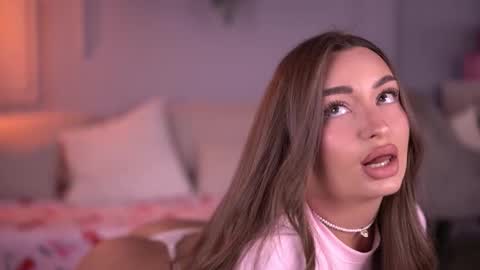 Milla online show from 4, 3, 2026