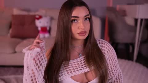 Milla online show from 10, 4, 2026