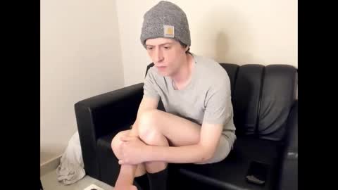Snapshot of millerjdm chatting on 22, 5, 2026 SlimnHungOH online show from 22, 5, 2026