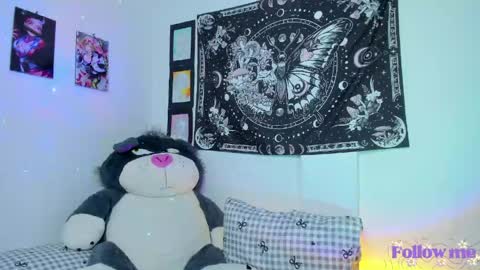 Snapshot of millie_lamar chatting on 21, 5, 2026 online show from 21, 5, 2026