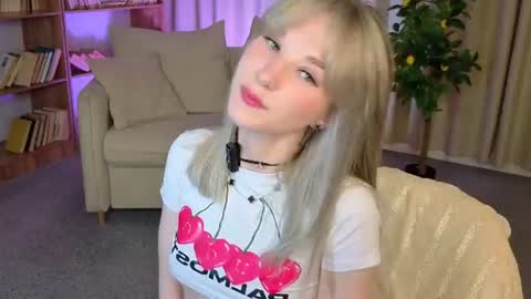 Snapshot of milliebraun chatting on 21, 6, 2026 Millie online show from 21, 6, 2026