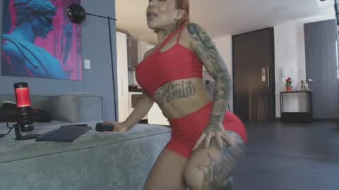 Mila  online show from 17, 2, 2025