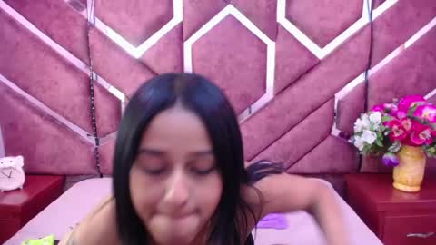 Snapshot of milly_print chatting on 4, 12, 2024 Milly Print online show from 4, 12, 2024