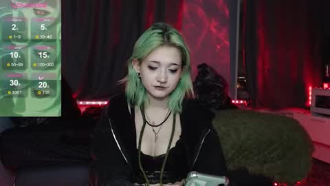 Snapshot of milten_trish chatting on 16, 11, 2025 milten_trish online show from 16, 11, 2025