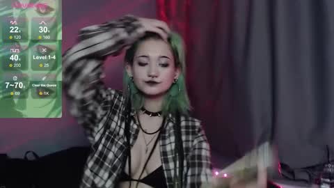 Snapshot of milten_trish chatting on 23, 11, 2025 milten_trish online show from 23, 11, 2025