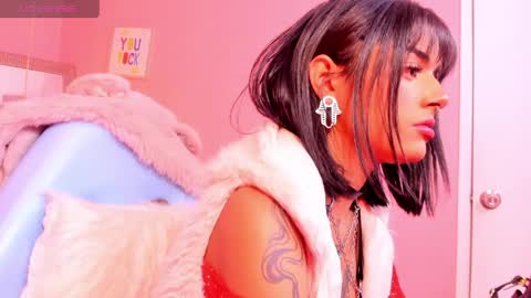 milu_carbajal_x online show from 11, 4, 2026