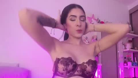 Snapshot of milu_cooper chatting on 7, 7, 2026 milu modelo independiente .onlyfans kmila model online show from 7, 7, 2026